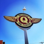 Dreamboat Q BBQ & Tamales sign