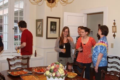 Folks arriving at the Salon de Boheme.