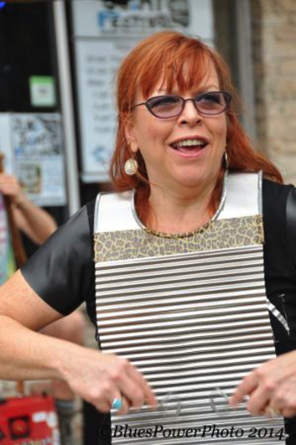 Liz Mandeville and her Washboard Clarksdale Juke Joint Festival 2014