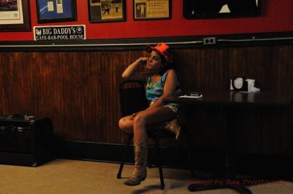 Tori Beth Takes a Break @ Delta Amusement Cafe Clarksdale Juke Joint Festival 2014